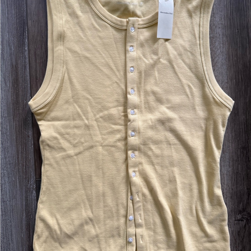 Abercrombie & Fitch Rib Crew Button-Up Top in Butter Yellow